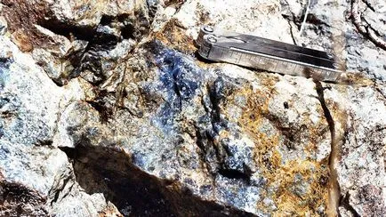 istorie Sapphire piatră, proprietăți și specii minerale (safir) istorie piatră de safir, proprietăți și specii minerale