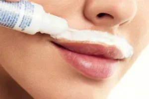 Crema pentru fata epilarea cu ceara - modul de utilizare (câteva minute) Crema pentru fata epilarea cu ceara - modul de utilizare