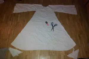 costum de înger cu propriile lor mâini
