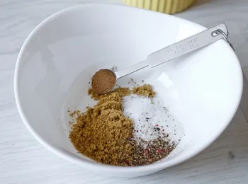 Pui inabusita in suc de rodie ca un bucătar - un pas dovedit de reteta pas cu fotografii de pe un gustos () Pui inabusita in suc de rodie ca un bucătar - un pas dovedit de reteta pas cu fotografii de pe delicioase