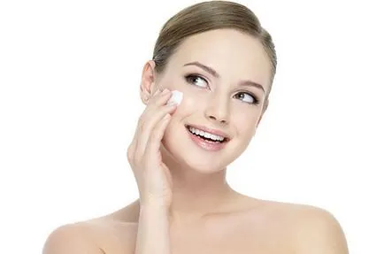 Lumina make-up, care este necesar pentru fiecare zi și cum să se aplice