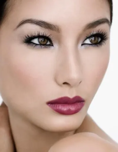 Migdalati ochi make-up - zi și de seară (sistemul de comunități sociale) ochii în formă de migdală make-up - zi și de seară