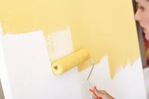 Uși de interior cu mâinile lor