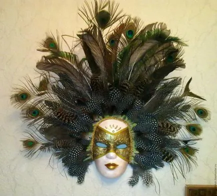 Masca din papier-mache cu propriile sale mâini o clasă de master cu fotografii și video