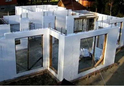 monolitic de construcții de case particulare, cu propriile lor mâini