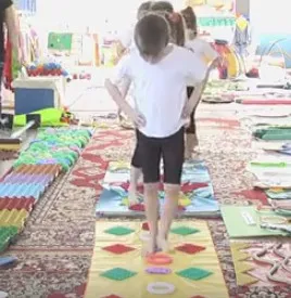 Echipament non-standard pentru educație fizică la grădiniță cu mâinile lor (lor) Echipament non-standard pentru educație fizică în grădiniță cu propriile lor mâini