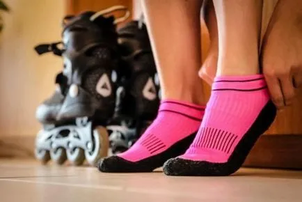 Șosete sau pantofi „, se pare ca incaltamintea cel mai confortabil pentru sport (încălțăminte) Șosete sau pantofi „, se pare ca incaltamintea cel mai confortabil pentru sport