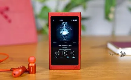 Revizuirea Sony Walkman NW-A35, sau de ce avem nevoie de player-ul în 2017