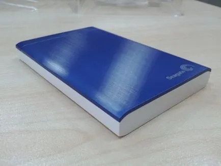 Prezentare generală a hard disk de backup portabil, plus seagate