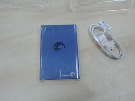 Prezentare generală a hard disk de backup portabil, plus seagate
