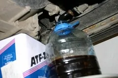 Mai ales în demontarea și instalarea transmisie automată (transmisie automată) (auto) Mai ales în demontarea și montarea transmisiei automate (transmisie automată)
