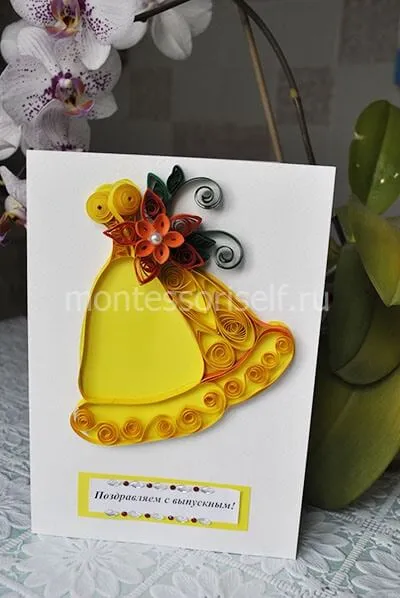 absolvent de școală carte poștală cu mâinile lor
