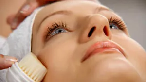Face peeling - este un produs chimic, cu ultrasunete și altele înainte și după fotografii, cum se face în (față) Face peeling - este un produs chimic, cu ultrasunete și altele înainte și după fotografii, cum se face în