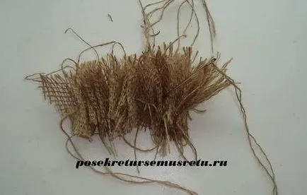 Panouri realizate din materiale naturale, hostess