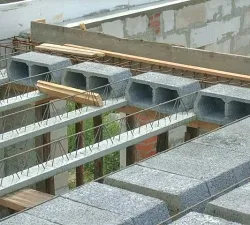 Caracteristici planșeele și caracteristici ale materialului de construcție a portalului