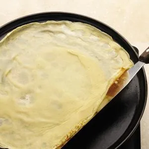 De ce stick la clatite pan afla impreuna!