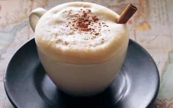 Reguli de cafea cu spumă de acasă cum să gătească o băutură delicioasă (gătit) Reguli de cafea cu spumă de acasă cum să gătească o băutură delicioasă