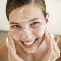 Procedura de peeling facial