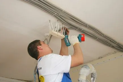 Profile pentru plafoane sub atașament ipotecare, de aluminiu de tip zero decalaj, dimensiunea