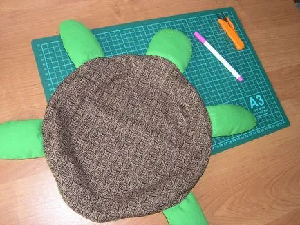 jucării simple din stofa cu mâinile