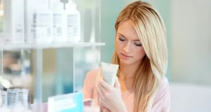 Regenerating agenți de reducere crema pentru pielea feței și a mâinilor, vindecare emulsie