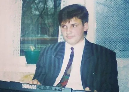 Rapperul Busta (Vasily Vakulenko) biografie, fotografii, viața personală, soție, copii, inaltime, greutate