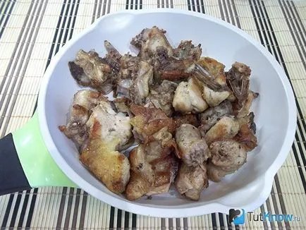 Reteta pentru un pui într-o oală cu legume (reteta) pui Reteta cu legume într-un vas