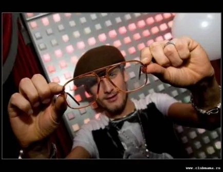 rapper Syava- cine este sursa de buna dispozitie (recunoscut) rapper Syava- cine este sursa de buna dispozitie