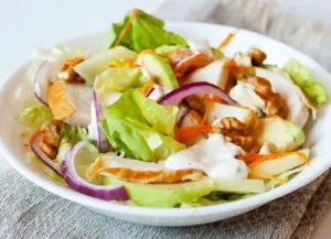 Salata cu pui afumat san-pas rețete pentru a alege de la (afumat) Salata cu carne de pui afumat san-pas rețete pentru a alege