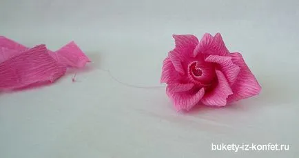 Rose de hârtie ondulat cu propriile sale mâini 50 fotografie modul de a face un trandafir