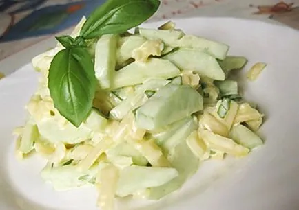 salata de castraveti cu branza - Retete de salata de castraveti cu