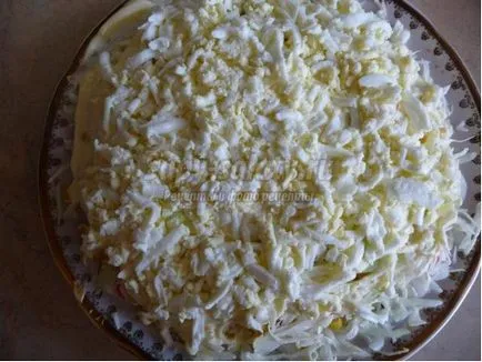 Salata cu bastoane de crab fara tomate care au pentru noul an 2015 (crab) Salata cu bastoane de crab fara tomate care au pentru noul an 2015