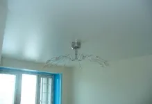 Satin plafon de o mai bună fotografie și satin mat, lucios comentarii despre diferențele dintre,