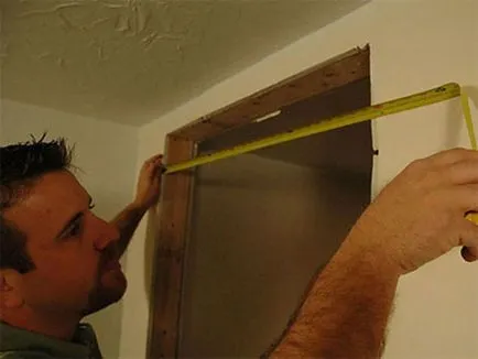 Ansamblul de usi de interior cu mâinile lor video