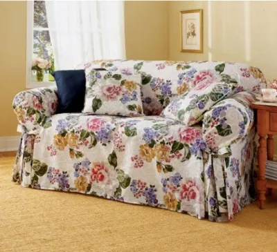 Am coase huse pentru mobilier tapitat cu mâinile lor