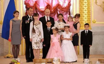 Câți copii are mama-eroina din România