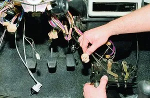 Îndepărtare și demontarea dispozitivului de încălzire VAZ-2109, automobiliști