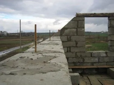Construirea unei case din blocuri de spumă