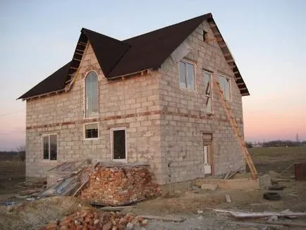 Construirea unei case din blocuri de spumă