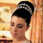 Coafuri de mireasa cu diadema