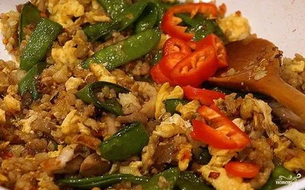 Thai orez cu carne de pui - un pas cu pas reteta cu fotografii de pe (gătit) Thai orez cu carne de pui - un pas cu pas reteta cu fotografii de pe
