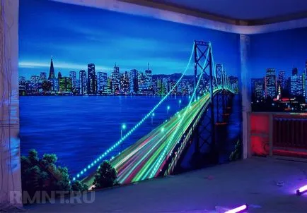 Glow în întuneric vopsea cu mâinile lor