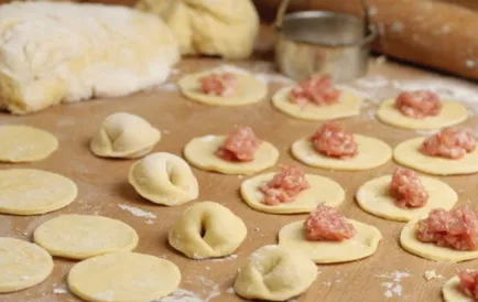Aluat pentru ravioli de casă