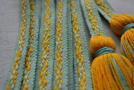 Țesutul berdyshke pentru a crea o zonă în realimentare „1 până la 1“ - meseriași echitabil - manual, (centura țesute) Țesutul berdyshke pentru a crea o zonă în realimentare „1 până la 1“ - meșteșugari echitabil - manual,