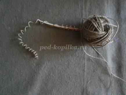 Topiara de trandafiri din servetele cu mâinile lor (topiara) Topiara de trandafiri din servetele cu mâinile lor