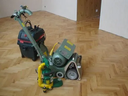 Alinierea podea cu mâinile lor
