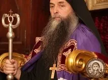 Iată, Eu vă trimit ca pe niște oi în mijlocul lupilor ... 