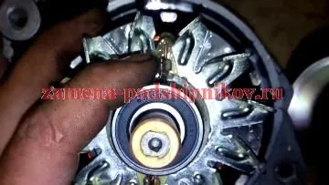 Înlocuirea lagărelor generatorului VAZ 2114 (2115, 2113), cu propriile sale mâini