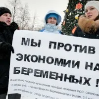 Site-ul femeilor cu povești de mame din întreaga Starn mondial
