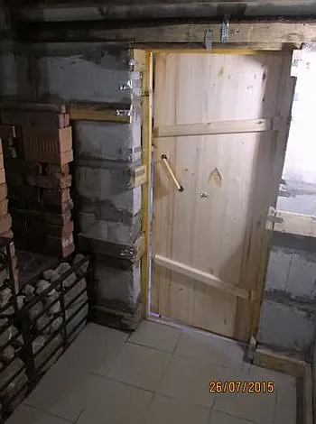 Baie de blocuri de spumă cu mâinile lor foto, video (instrucțiuni) Baie de blocuri de spumă cu mâinile fotografie, instrucțiuni video lor